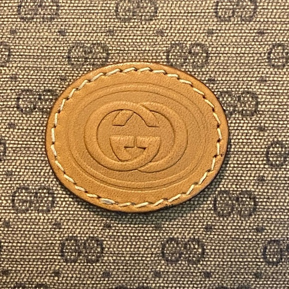 GUCCI Clutch/ Pouch - Picture 5 of 16